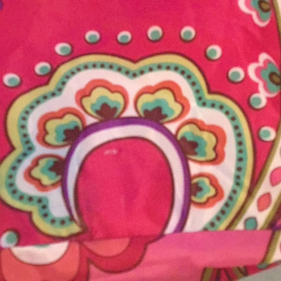 Very Bradley Tote - Picture 7 of 8